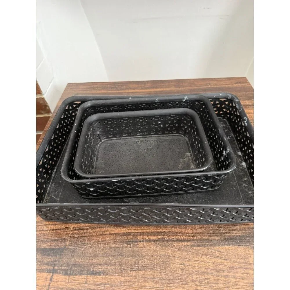 Three-piece mainstays black plastic storage